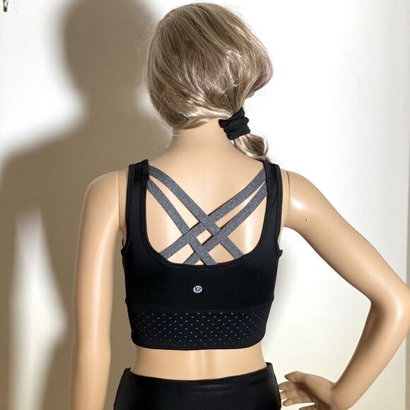 NEW Black and Gray Vented Sports Bra with Cross Back Detail Small NWOT - Picture 2 of 4
